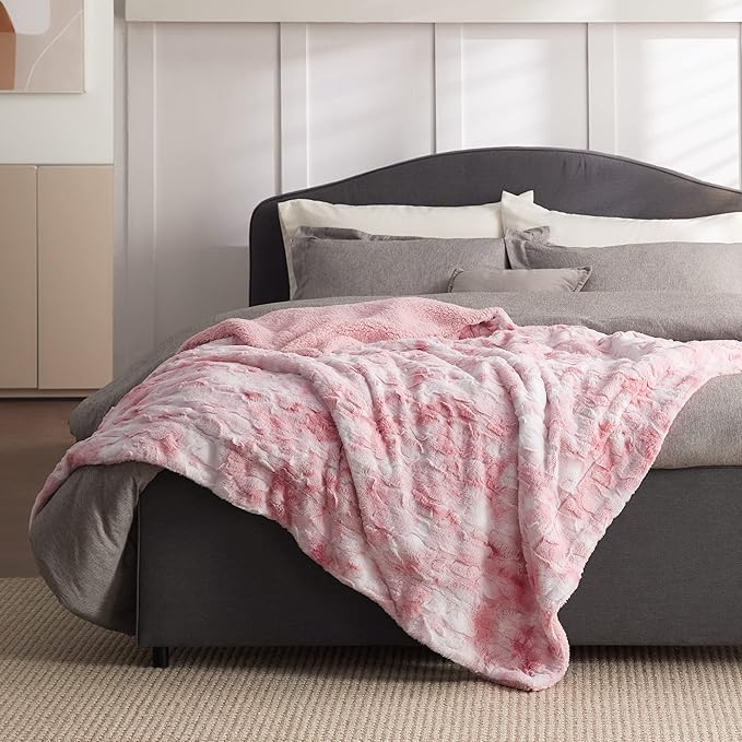 Bedsure Sherpa Blanket - Soft, Fuzzy & Fluffy Faux Fur - Warm, Cozy Throw Blanket for Couch, Sofa and Bed, Tie Dye Design, Pink, 50x60 Inches
