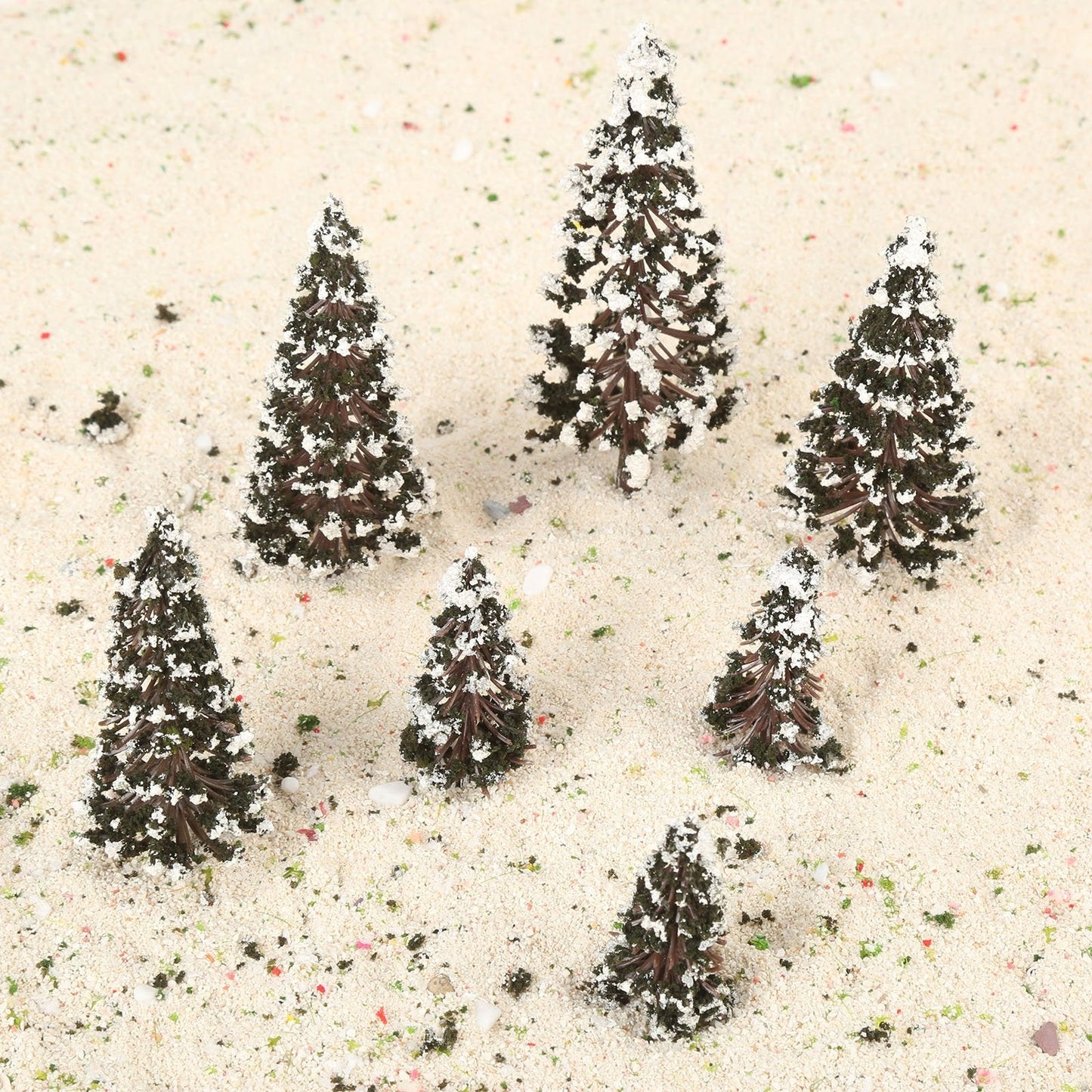 Yetaha 16PCS Mixed Scale Snow-Covered Cedar Trees, Winter Pine Tree Models 6/8/10/12cm, Miniature Trees for Diorama & Model Train Scenery, Village, Railway, Winter Landscape (4pcs Each Size)