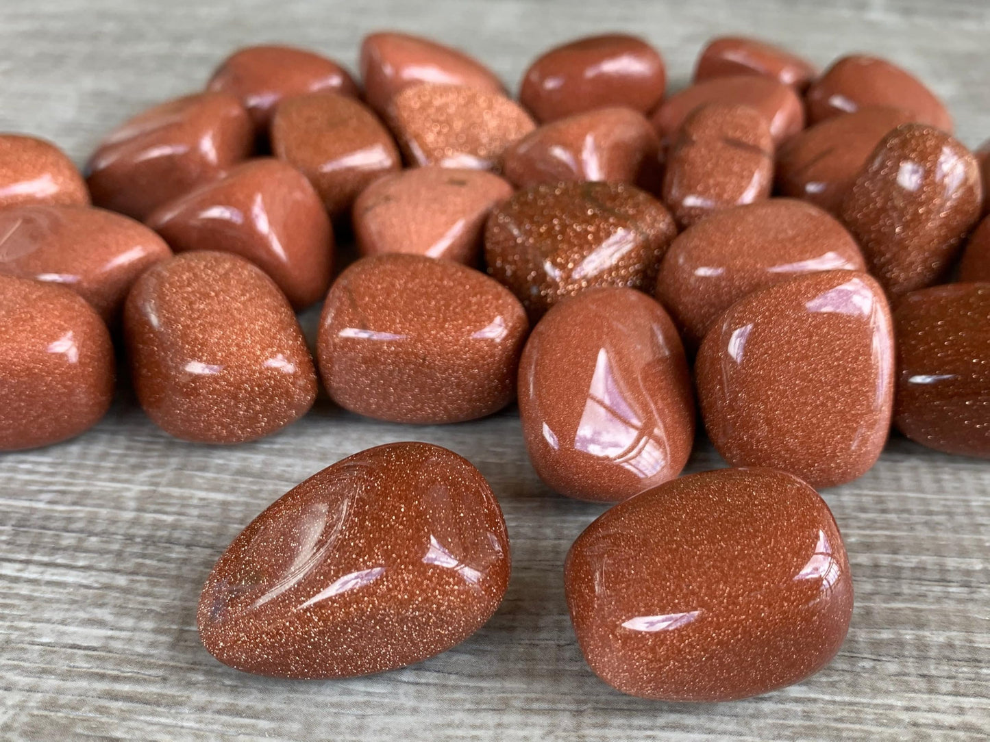 GAF TREASURES 5 Pcs Red Goldstone Tumbled Stones, Polished Red Goldstone Gemstone, Red Goldstone Healing Crystals (Red Goldstone)