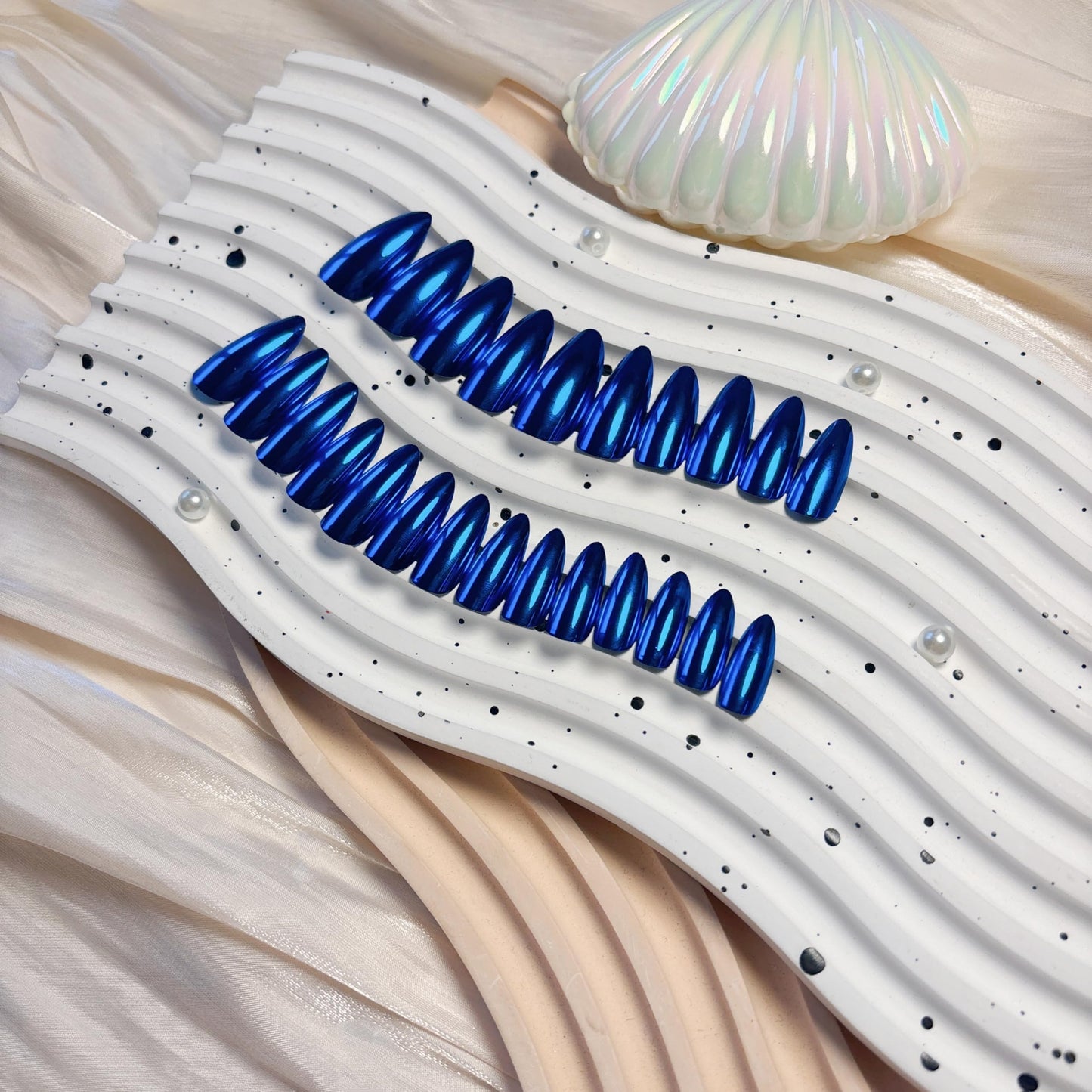 KQueenest Royal Blue Chrome Press on Nails Short Medium Square&Royal Blue Chrome Press on Nails Medium Almond For Beach Party Daily Decoration in 48 PCS