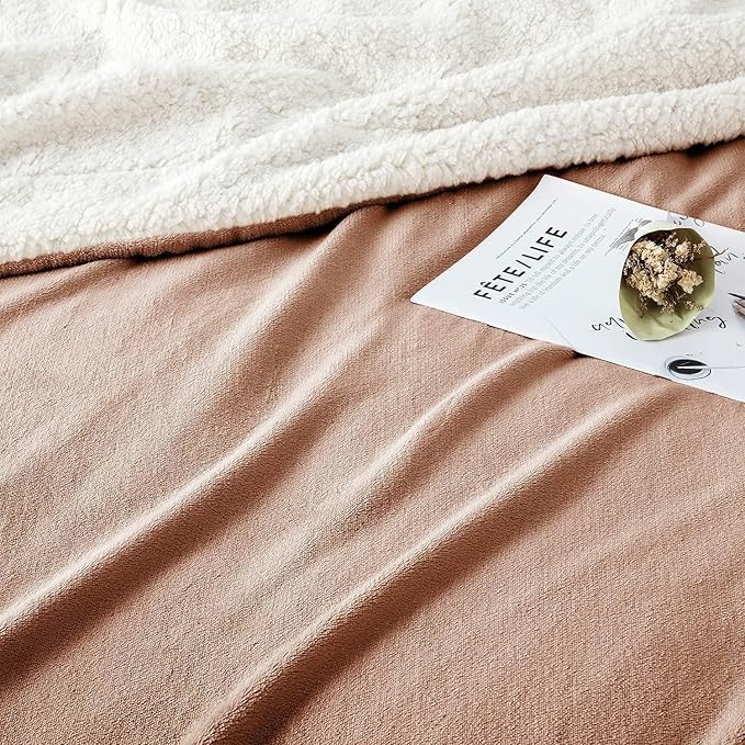 IR Imperial Rooms Sherpa Blankets Queen Size - Thick and Warm Blankets for Winter, Reversible Soft and Fuzzy Fluffy Queen Size Blanket for Bed, Camel, 90x90 Inches