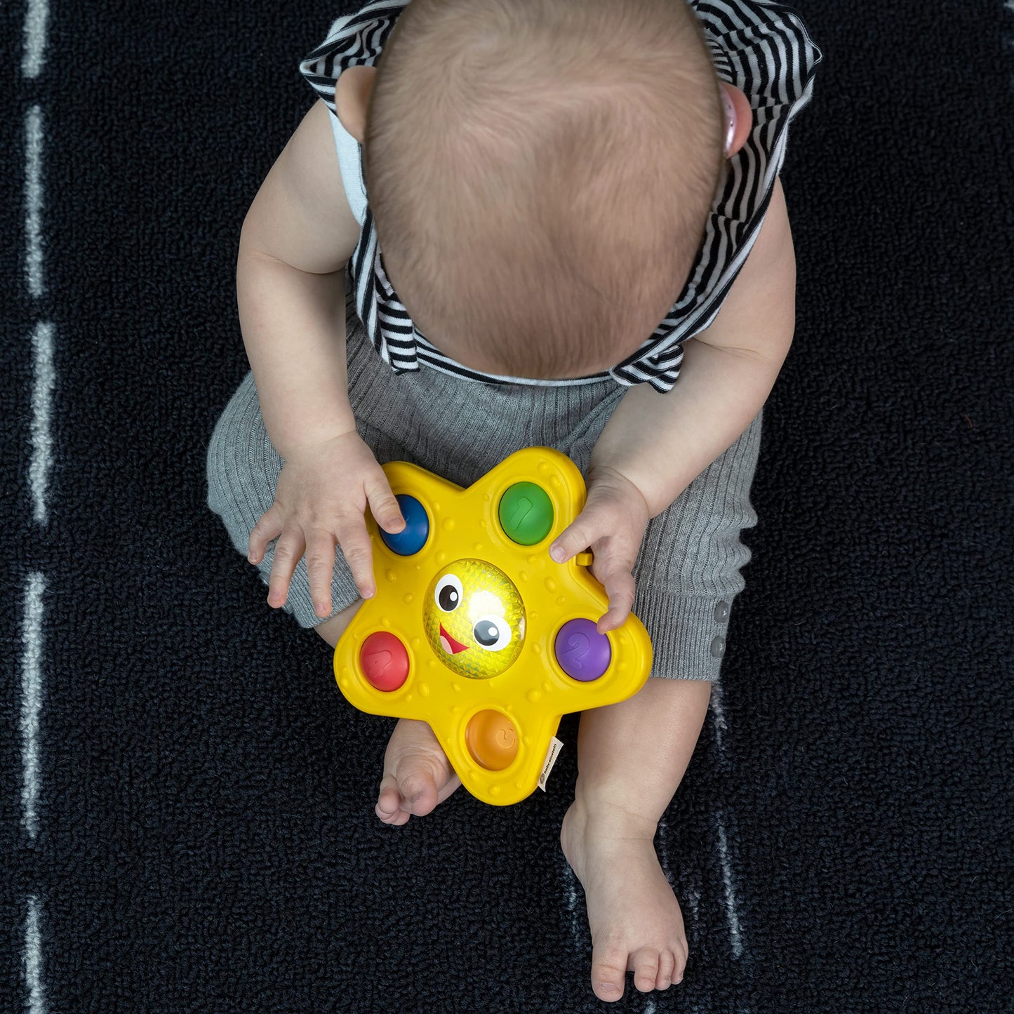 Baby Einstein Ocean Explorers Pop & Glow Starfish Light Up Sensory Popper Toy, Suction Toy for Highchair, for Babies Ages 6 Months and up