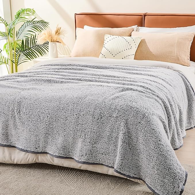 EMME Fuzzy Blanket Soft Fleece Throw Blankets for Women, Fluffy Sherpa Throws(Plush Grey,90"x90")