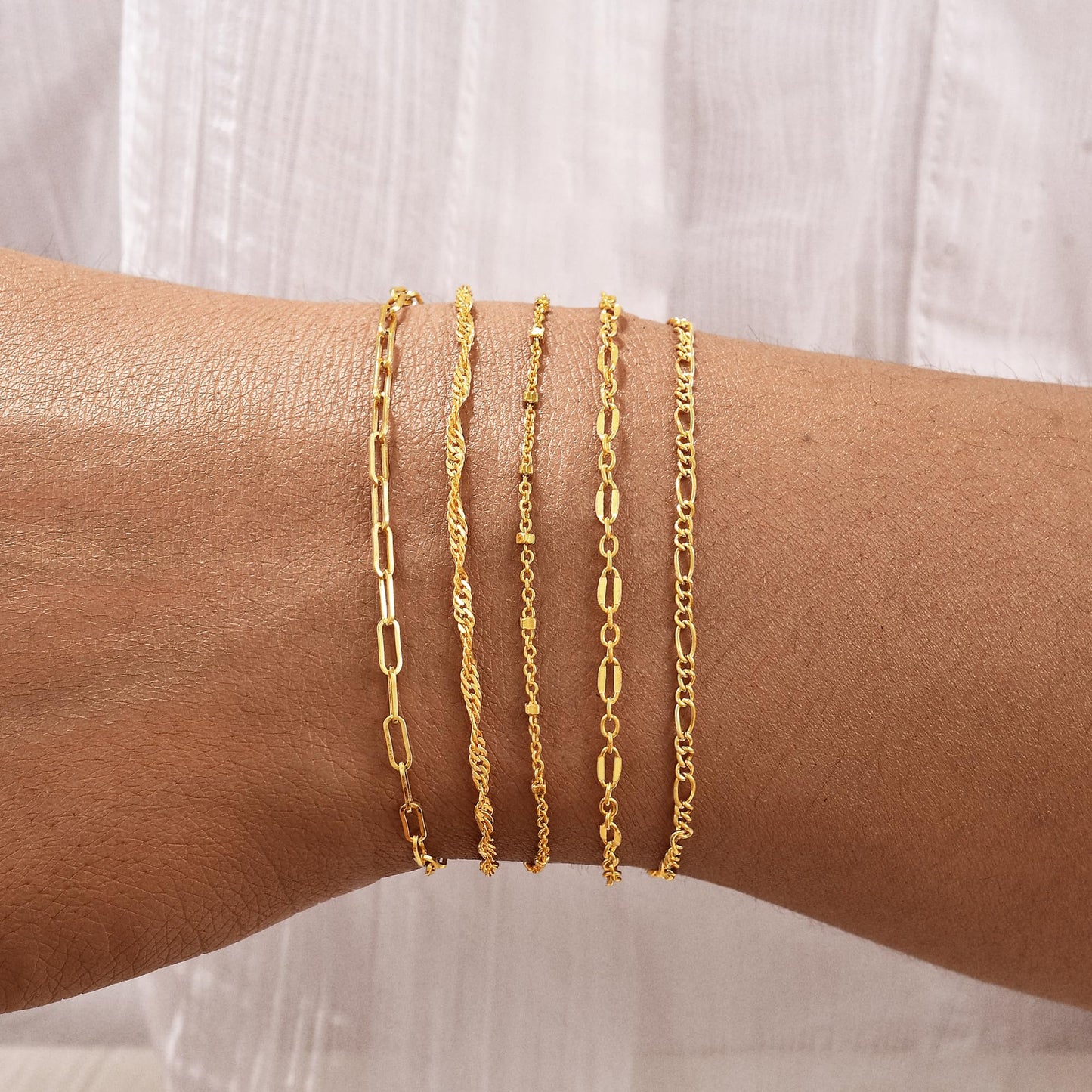 Striviio Gold Bracelets for Women, 14K Gold Plated Stackable Bracelet Stack Set Adjustable Charm Small Square Chain Snake Link Layered Waterproof Jewelry Sets Gifts