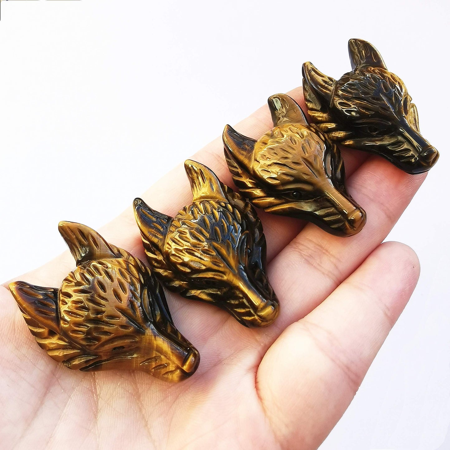 Bacatgem Natural Tiger's Eye 1.57 inchs Wolf Head Pocket Crystals and Healing Stone Figurine,Haped DIY-Jewelry Pendant
