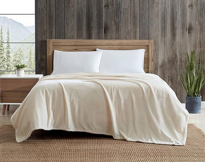Eddie Bauer - Queen Blanket, Ultra Plush Bedding, Lightweight Home Decor for All Seasons (Ivory, Queen)
