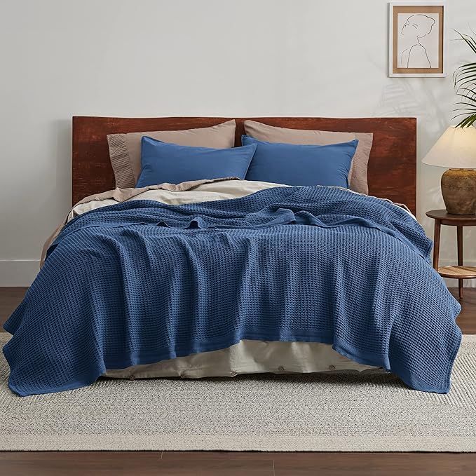 Bedsure 100% Cotton Blanket King Size for Bed - Breathable and Soft, Waffle Weave Blanket for Summer Spring, Navy, 104x90 inches