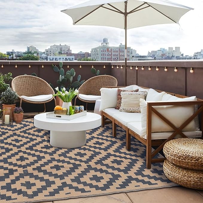 SAND MINE Reversible Mats, Plastic Straw Rug, Modern Area Rug, Large Floor Mat and Rug for Outdoors, RV, Patio, Backyard, Deck, Picnic, Beach, Trailer, Camping, Black & Brown, 5' x 8'