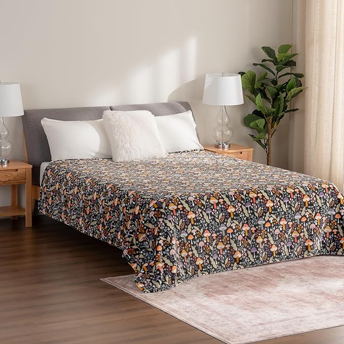 Berkshire Blanket-Classic Heavyweight Warm Soft Printed VelvetLoft® Plush Blanket, King Size Soft Fuzzy Blanket for Couch Sofa Bed, Mushroom Cutie Charcoal, 90in x 108in