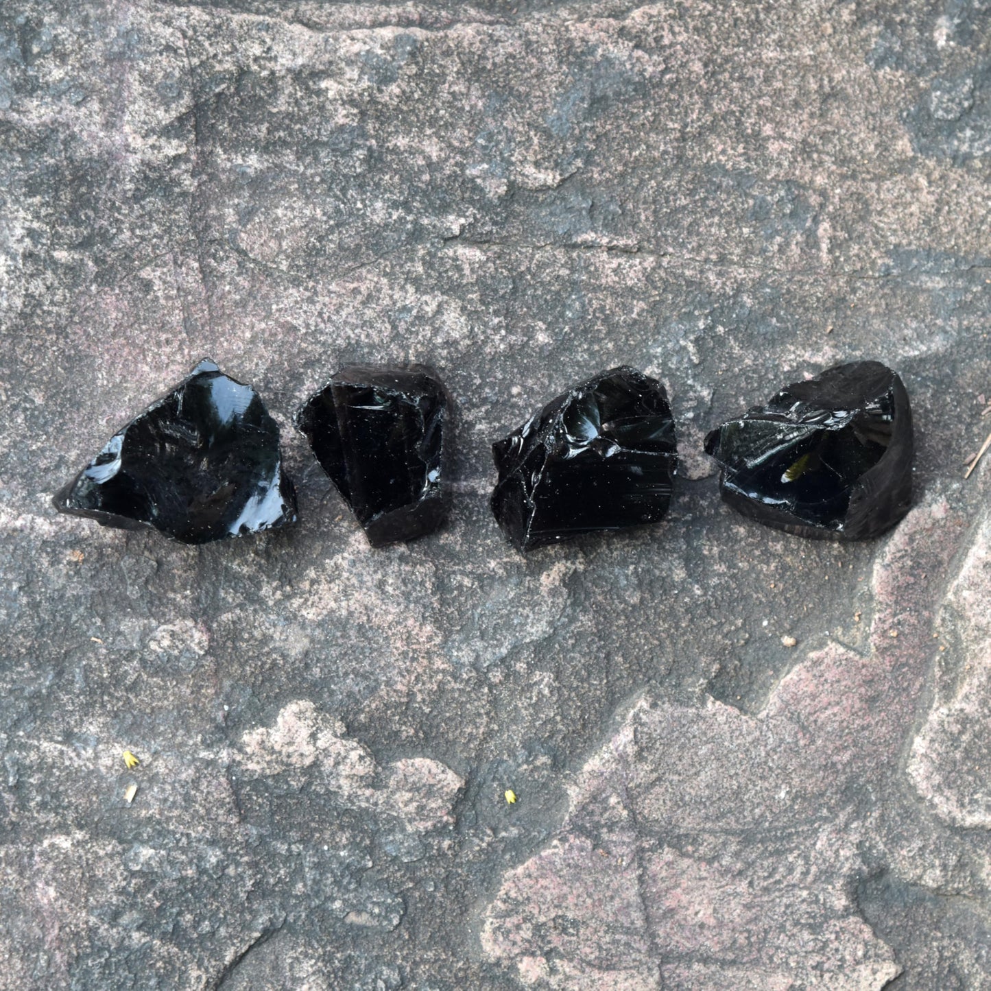 0.45lb Natural Black Obsidian Bulk Raw Crystals, 1.2-2″Large Healing Stones for Scorpio, Sagittarius, Protection, Tumbling, DIY Crafts, Meditation