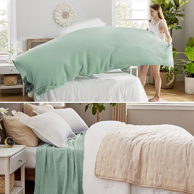 Bedsure 100% Cotton Blanket Queen Size for Bed - Breathable and Lightweight, Soft Cozy Textured Herringbone Woven Blanket for Summer Spring, Sage Green, 90x90 inches