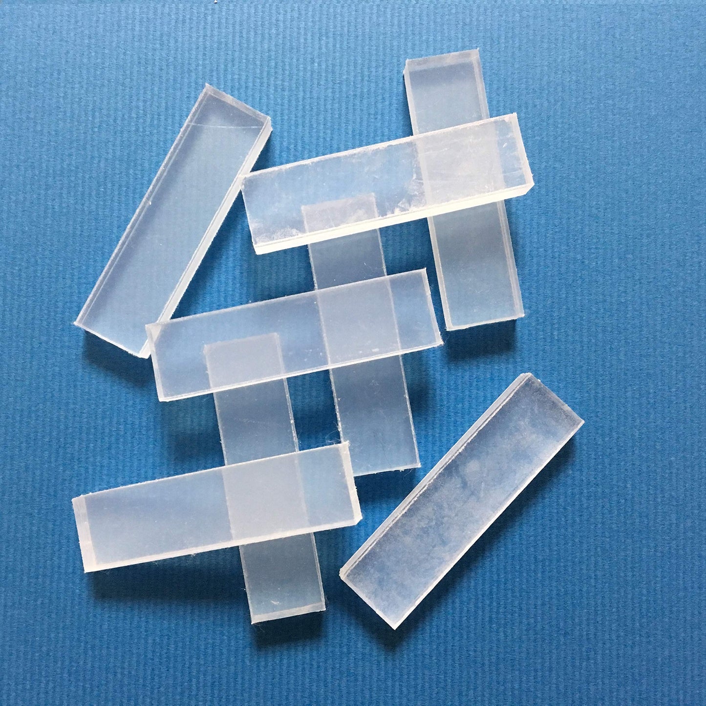 Polaris Poodle Oyumaru Clear Reusable Thermoplastic Mold Material – Clear Instant Mold for DIY Casting, Miniatures, Jewelry & Craft Duplication (8 Pack)