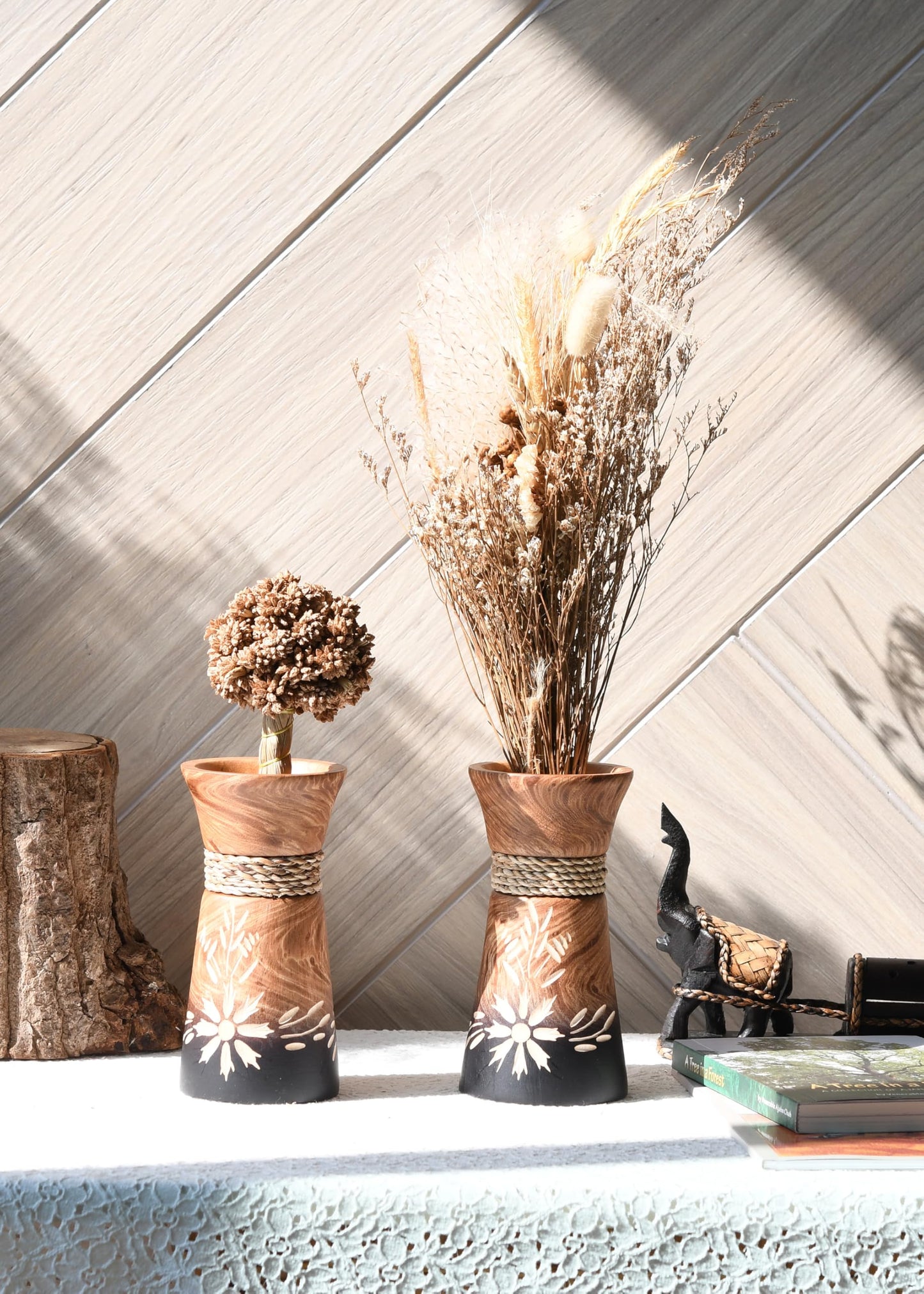 AeraVida 6-Inch Nature’s Beauty Etched Flower and Rope Design Mango Tree Wood Rectangular Handmade Vase | Rustic Wooden Tabletop Vase for Flowers | Sustainable Home & Kitchen Decor (2)
