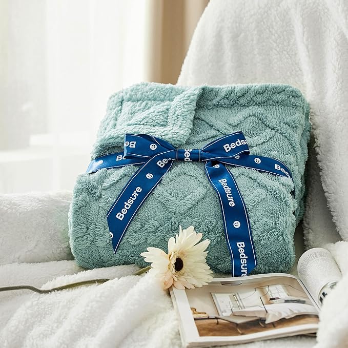 Bedsure Sherpa Queen Size Blanket for Bed - GentleSoft Fleece Fluffy & Cozy Cable Jacquard Tufted for Women Gift, Thick and Warm Blankets for Winter, Sage Green, 90x90 Inches