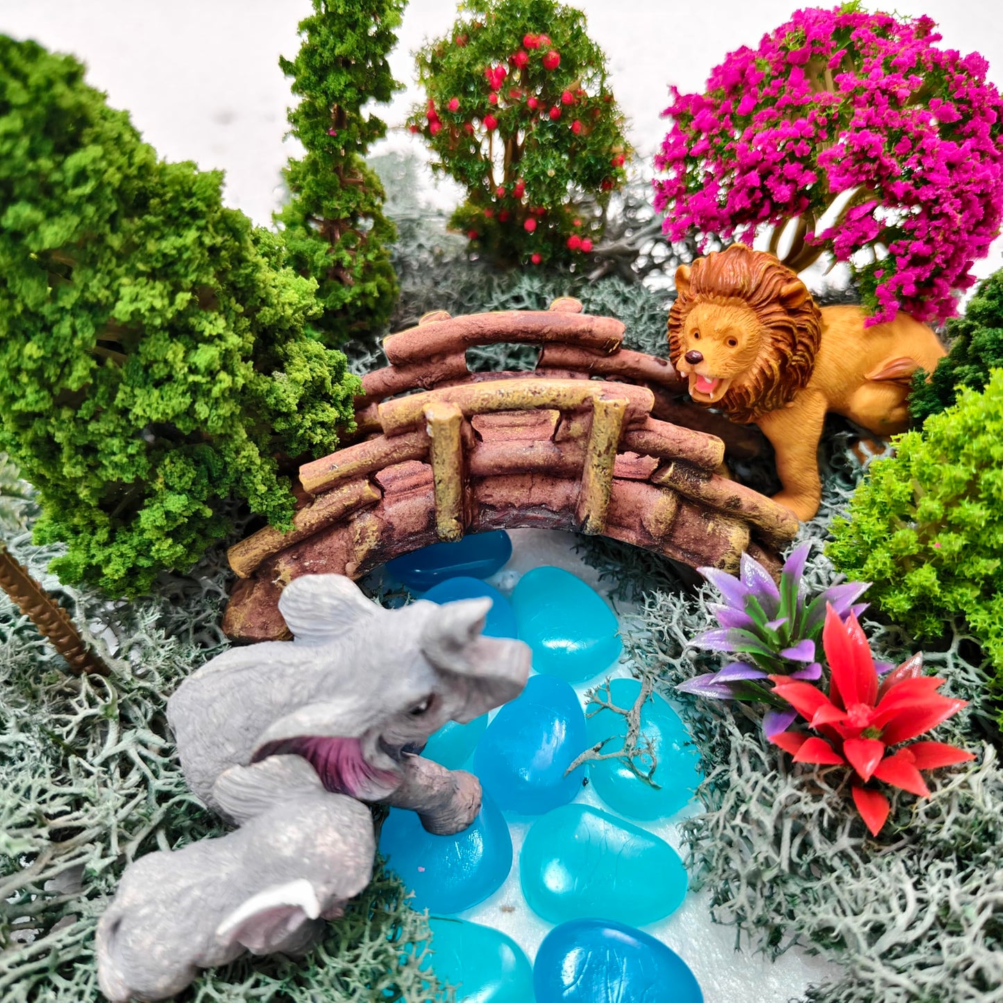 OrgMemory 45 Pcs Animal Tree, Moss, Forest Animals Figures, Plastic Trees for Projects, Model Train Scenery with No Bases, Miniature Trees Diorama Hobby Train Scenery