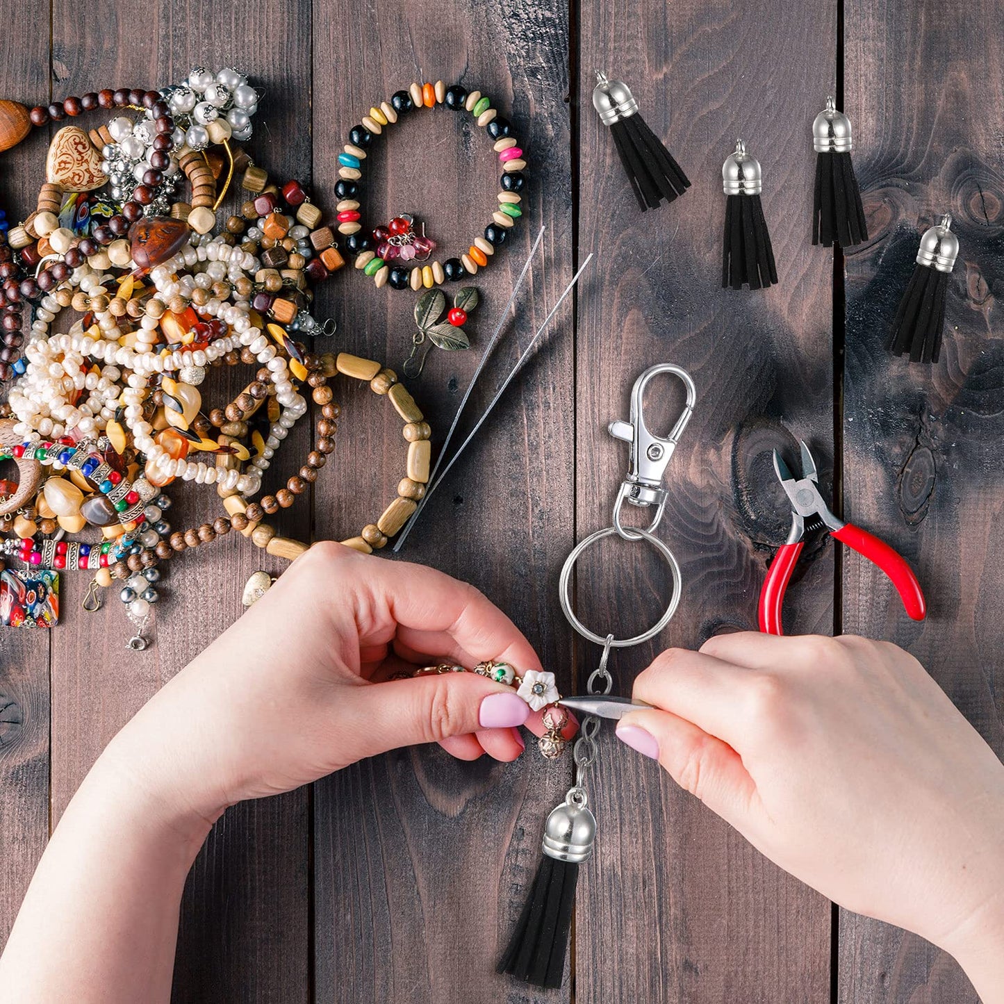 200 Pieces Keychain Tassels Faux Suede Leather Tassel Pendants Keychain Decoration Tassels with Loop for DIY Crafts Making Supplies (Black)