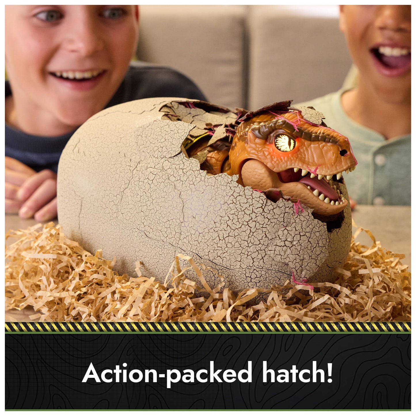 Primal Hatch Jurassic World Interactive Toy Dinosaur & Egg, Hatch & Train Your own Baby Dino with 100+ Sounds & Reactions, Kids Toys for Boys & Girls Aged 5 & Up