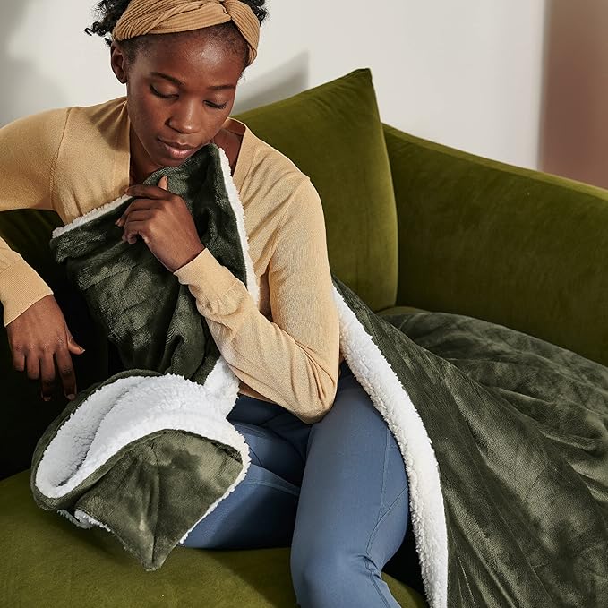 Bedsure Sherpa Fleece Throw Blanket for Couch - Thick and Warm, Soft Fuzzy Plush Throw Blanket for Winter, Olive Green, 50x60 Inches