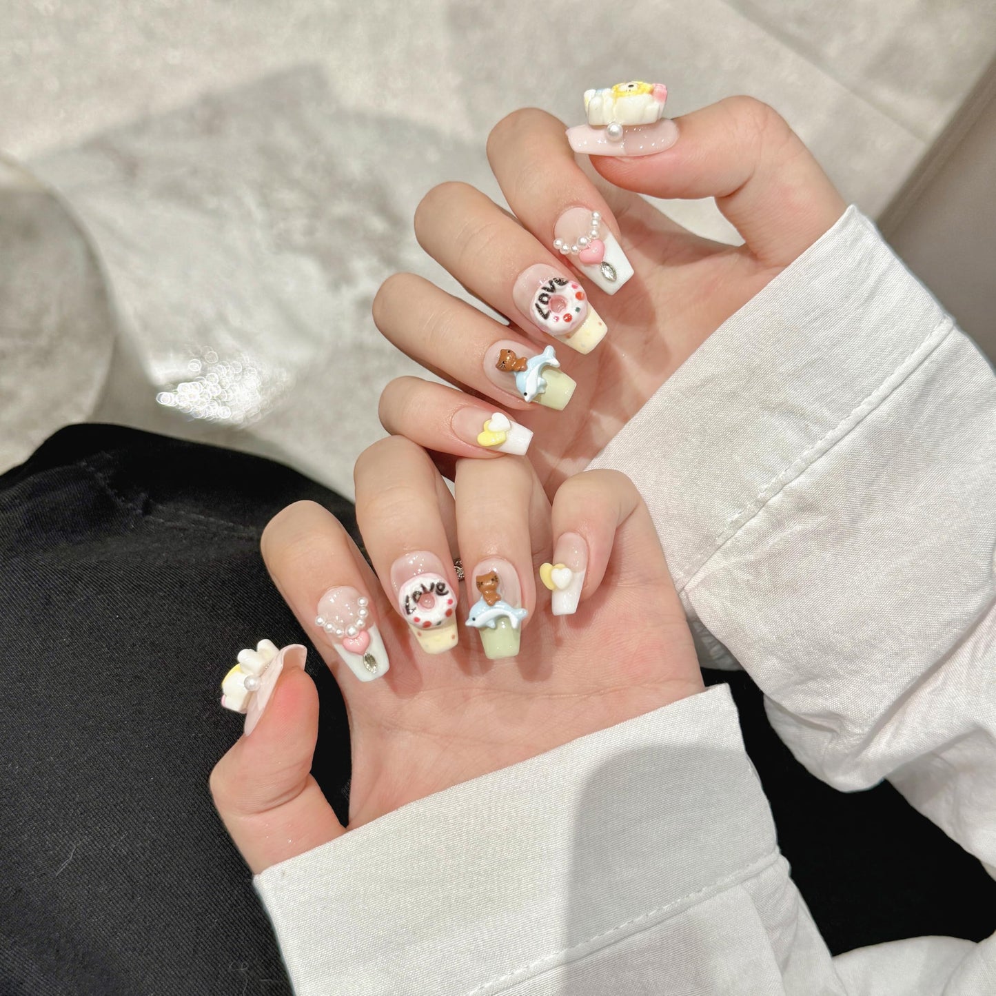NLSJMP Acrylic colorful kitty Press on Nails Square,Reusable Handmade Kawaii heart pearl Gel Nails Press On, Luxury 3D fake nails designed kit,10 Nails Size S,#2408