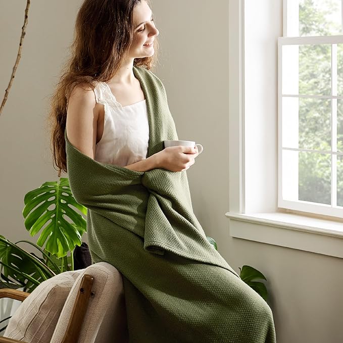 Bedsure 100% Cotton Blanket Twin XL Size for Bed - Breathable and Lightweight, Soft Cozy Textured Herringbone Woven Blanket for Summer Spring, Olive Green, 66x90 inches