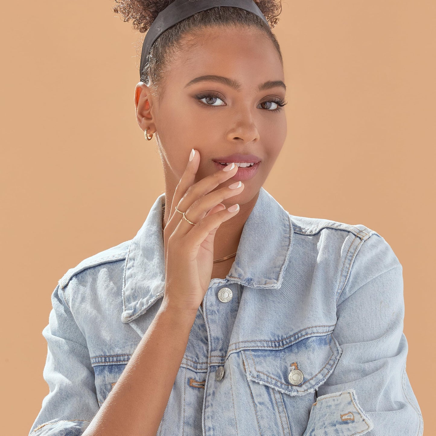KISS imPRESS No Glue Mani Press On Nails,French,'Model',White,Short Size,Squoval Shape,Includes 30 Nails,Prep Pad,Instructions Sheet,1 Manicure Stick,1 Mini File,(Pack of 2)