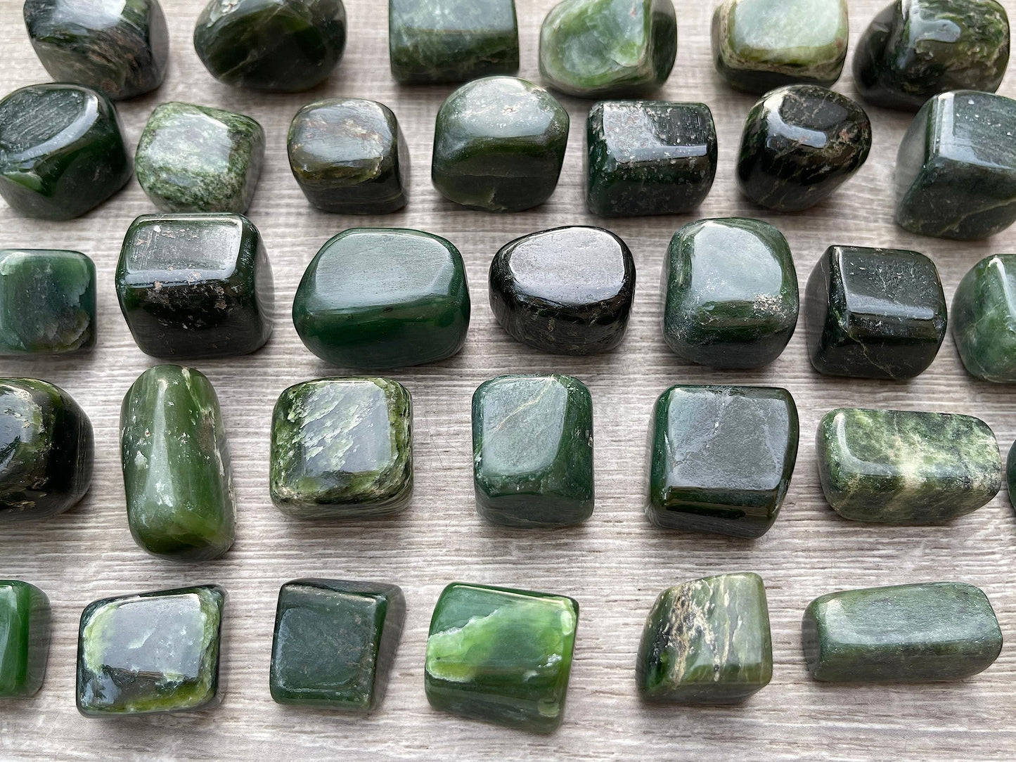 GAF TREASURES 5 Pcs Nephrite Jade Tumbled Stones, Polished Natural Nephrite Jade Gemstone, Nephrite Jade Healing Crystals (Nephrite Jade)
