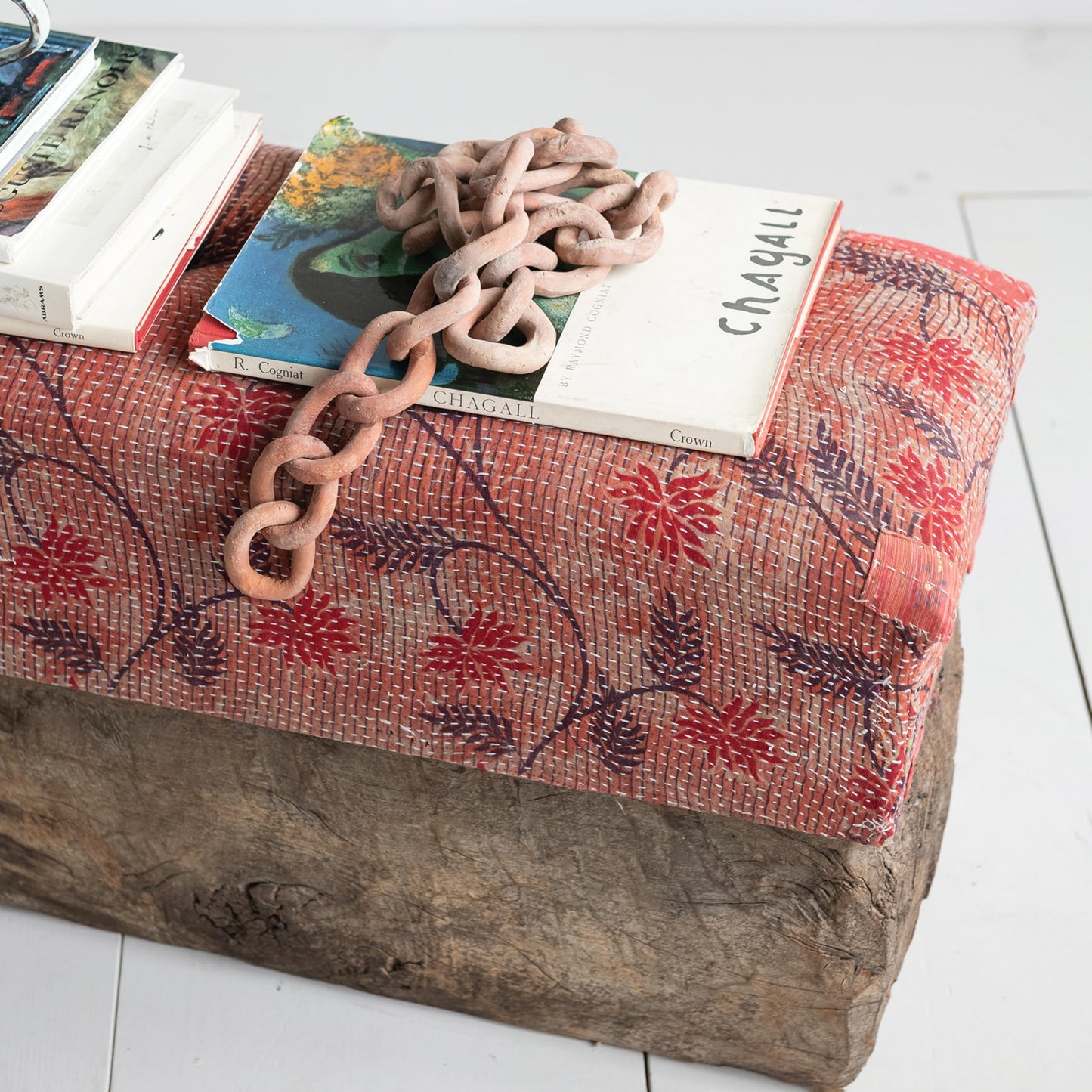 Creative Co-Op Long Handmade Terra-Cotta Chain Decor, Distressed Finish