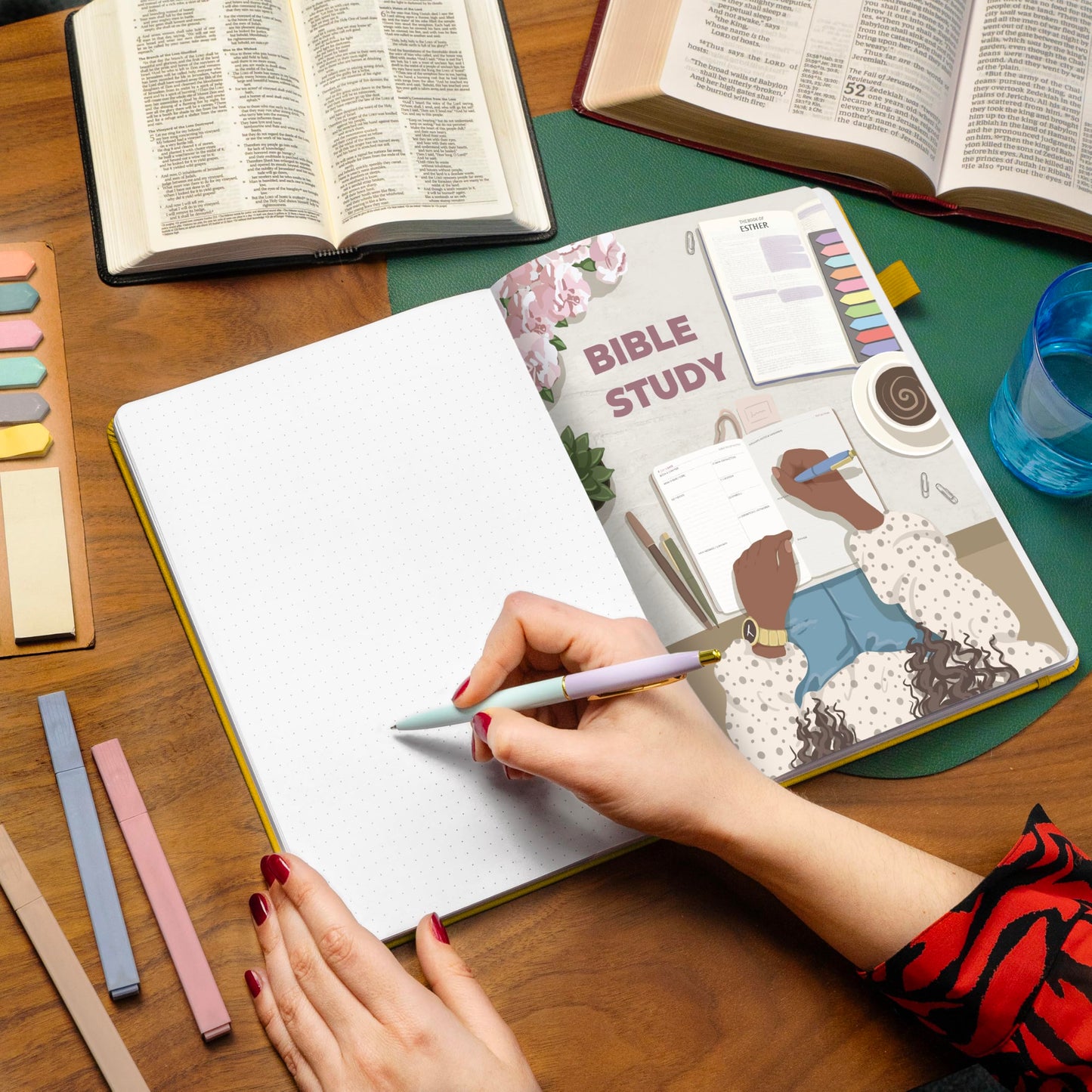 Clever Fox Bible Study Journal Large – Church Notes Notebook – Note Taking & Journaling Kit – Faith Based Religious Accessories, 7x10” (Amber Yellow)