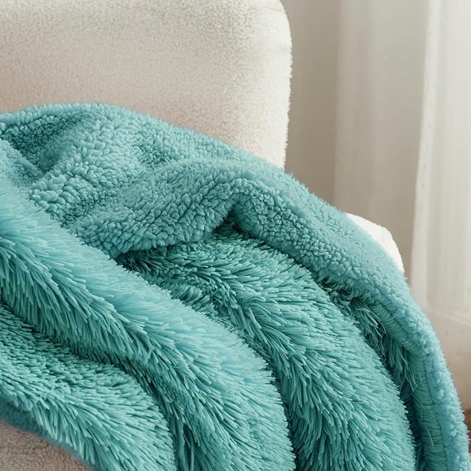 Bedsure GentleSoft Fluffy Green Throw Blanket Gifts for Women, Men, Soft Fleece Cozy Fuzzy Sherpa Plush Warm Minky Thick Faux Fur Throws for Couch, Bed, Green Decor Blanket Gifts for Mom Dad, 50x60