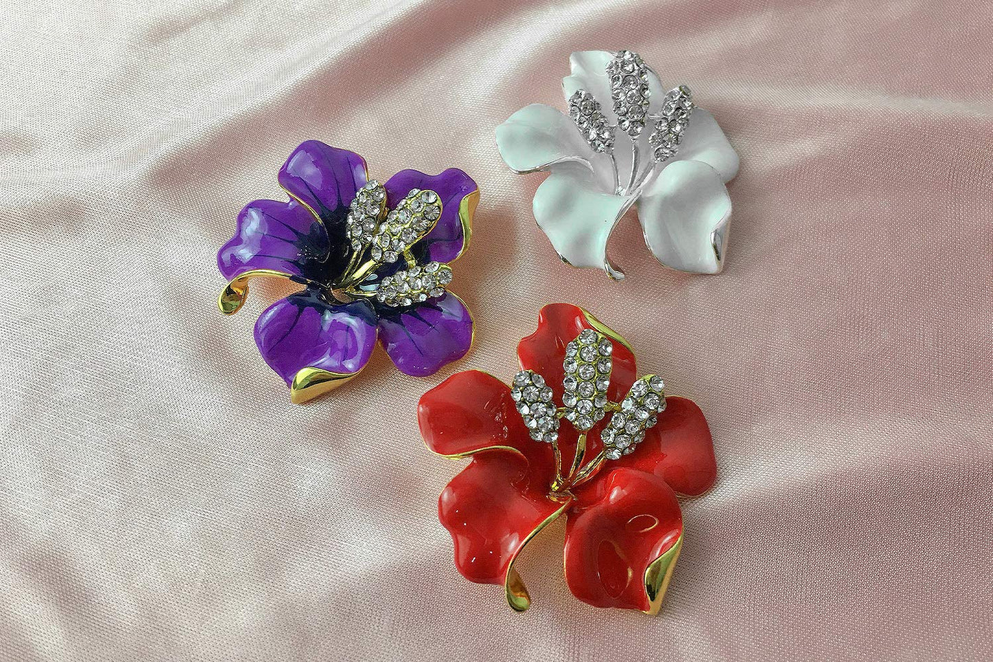 Merdia Brooch Pin Flowers Brooch with Created Crystal for Women, Girls, Ladies（3Pcs）