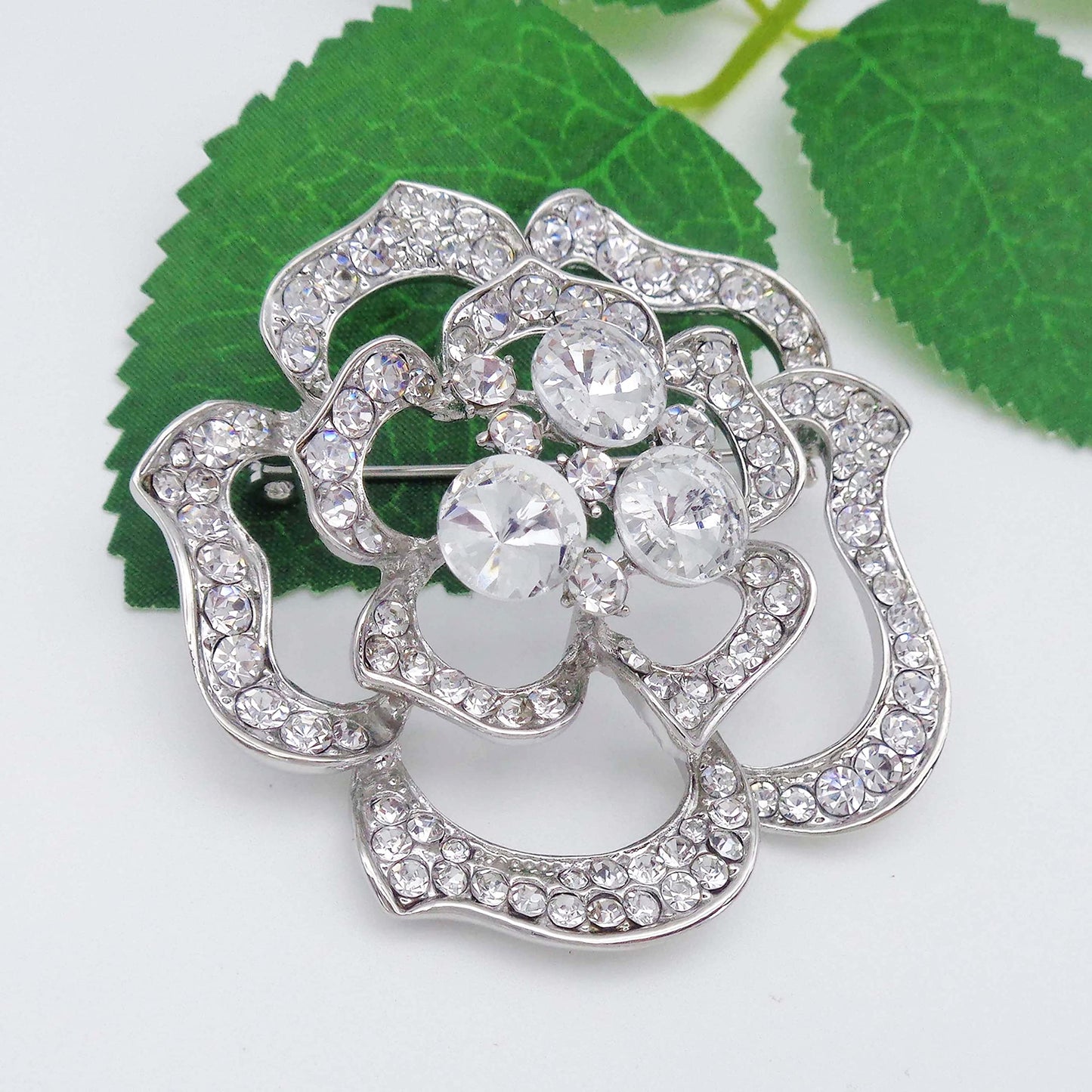 Navachi 18k White Gold Plated Clear Crystal Blooming Rose Flower Az7440b Brooch pins