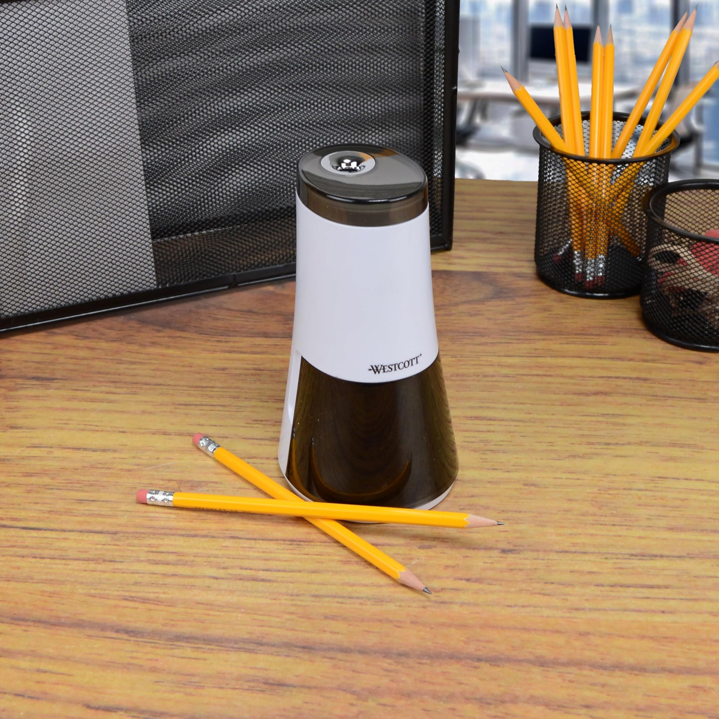 Westcott iPoint Curve Electric Pencil Sharpener, White