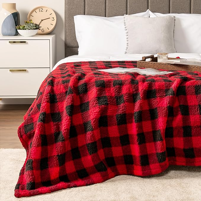 PAVILIA Sherpa Throw Blanket for Couch Sofa, Black Red Checkered Fluffy Warm Plush Blanket for Bed, Cozy Super Soft Lightweight Throw, Fuzzy Decorative Blanket, All Season Home, 50x60
