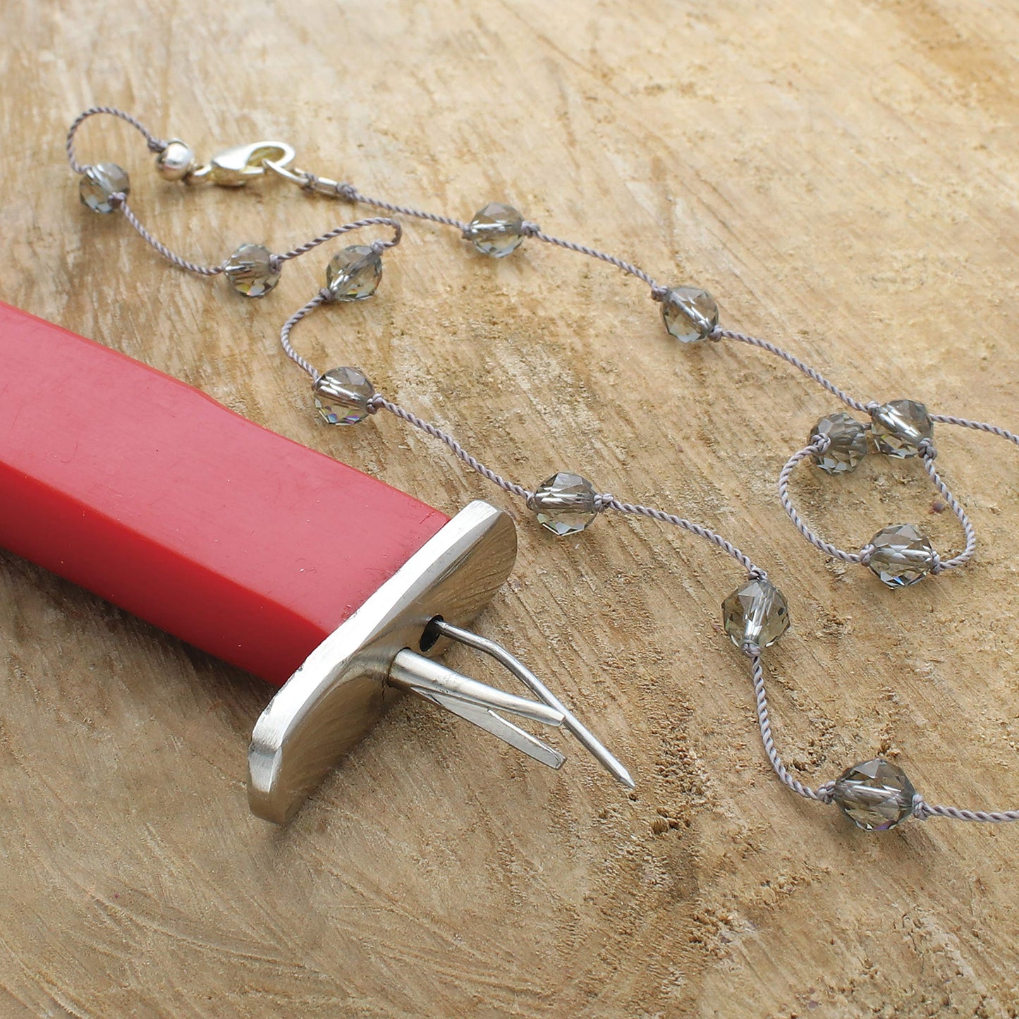 The Beadsmith EZ Knotting Tool, 6 Inches, Create Secure Knots, for Stringing Pearls and Other Beads