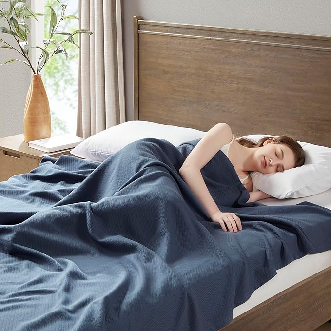 Madison Park Liquid Cotton Blanket Breathable, Softer Ring Spun Weave, Diamond Motif, Luxurious 100% Cotton All Seasons Lightweight Summer Blanket for Bed, Couch, Office, Navy, Twin