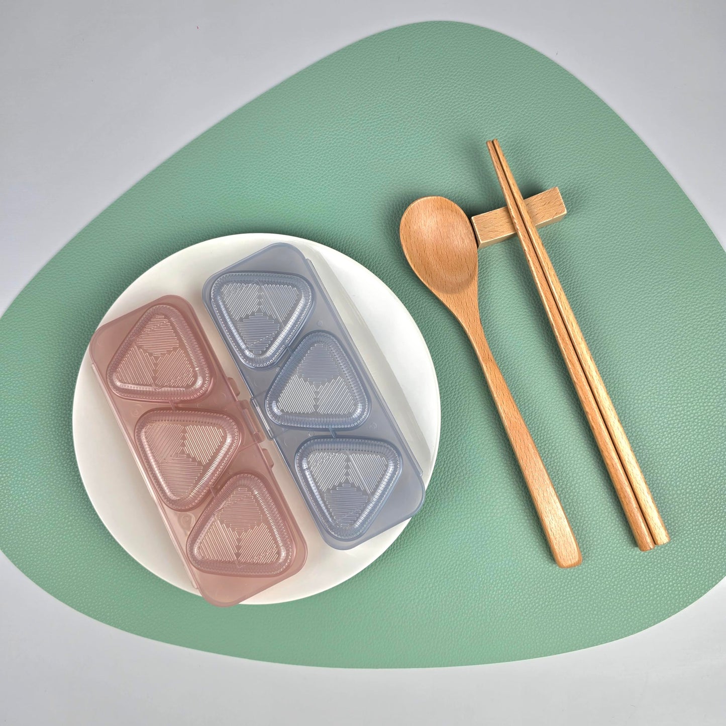 Japanese Rice Ball Mold Set, 2 Pack Mini Triangle Sushi Makers, 3-Grid Rice Ball Shaper, Bento Lunch Tool, Reusable Polypropylene Kitchen Gadget, Dishwasher Safe, Made in Japan