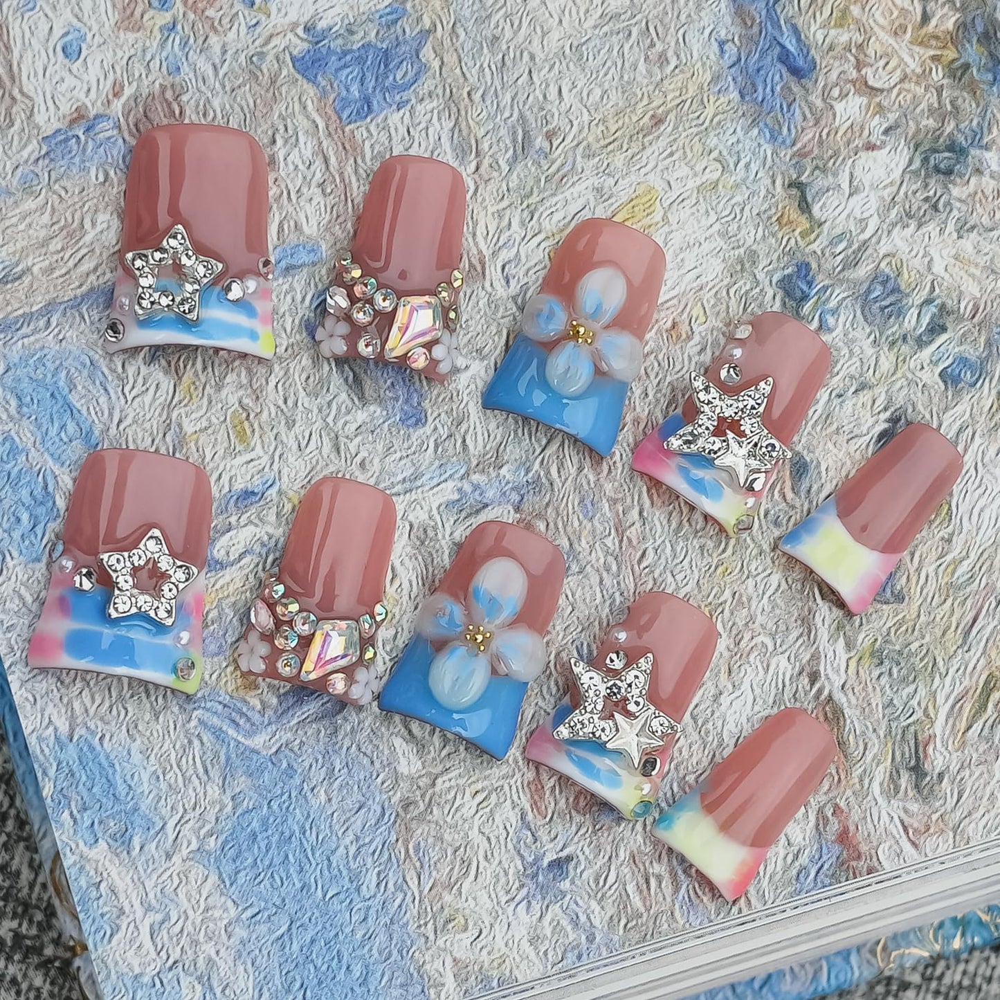 Tesytto Press on Nails Duck Shape with 3D Floral Metallic Star Rhinestones, Luxury Reusable Acrylic Fake Nails Blue French Tip Nude Pink False Nails (Pastel Pink-Blue Stellar,L)