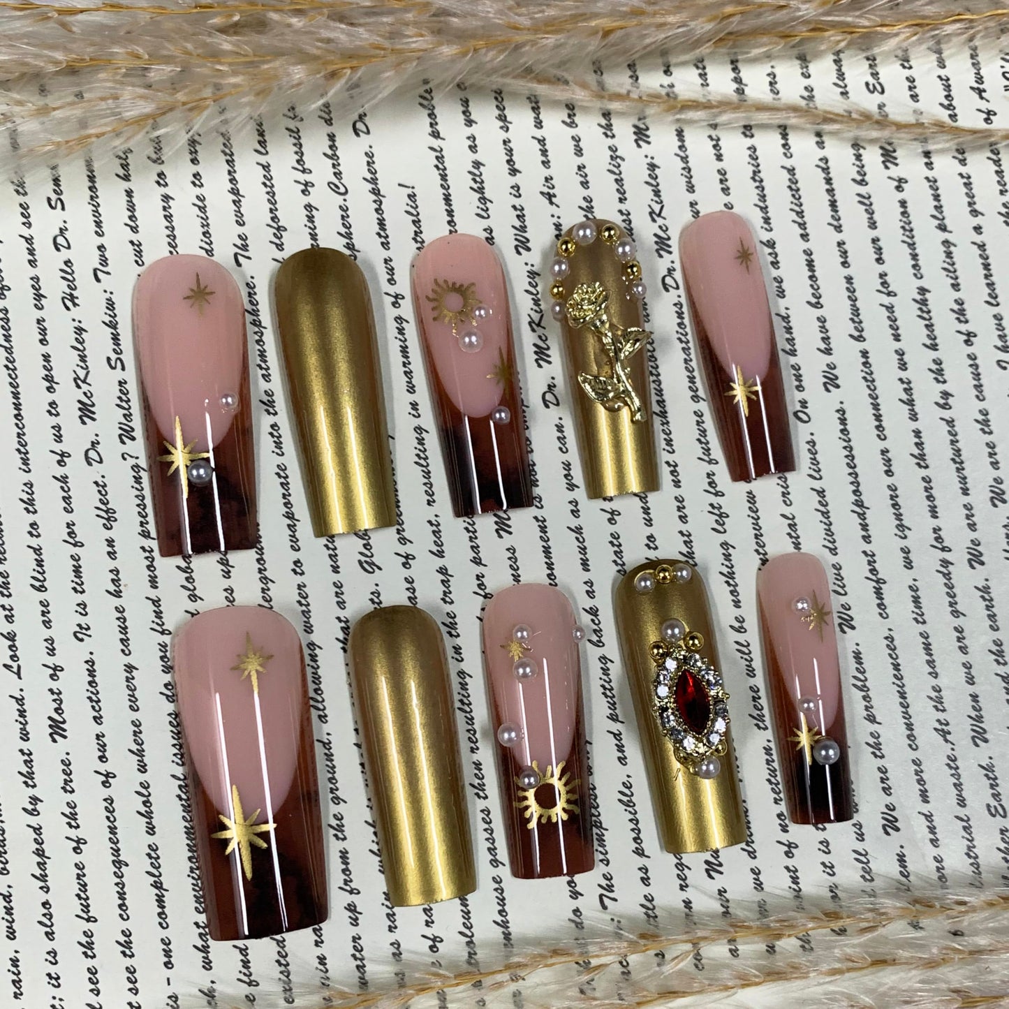 BABALAL Baroque Press On Nails, Extra Long Square Fake Nails with Gold & Red Gem, Tortoiseshell Ombre Acrylic Stick On Nails for Women 24Pcs