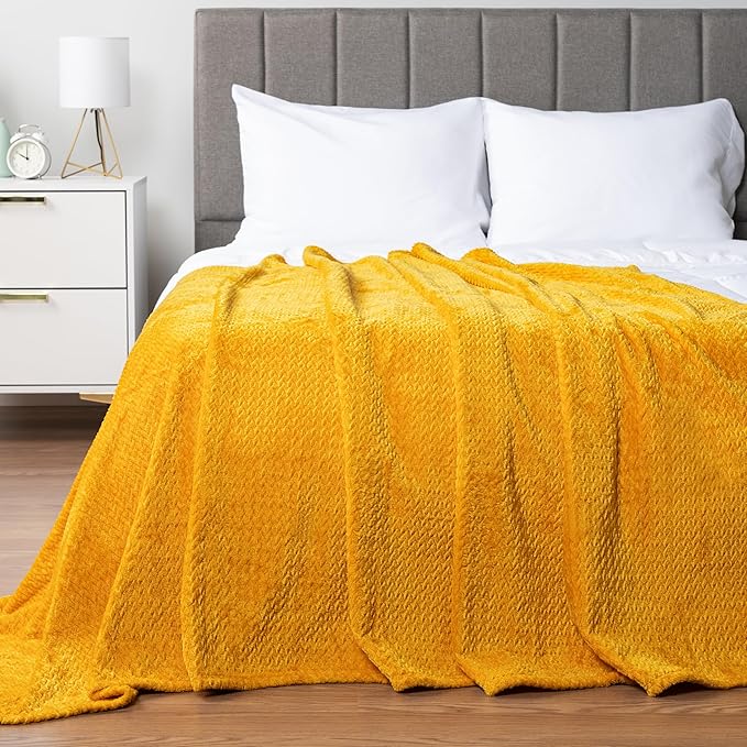 PAVILIA Soft Fleece Yellow Throw Blanket for Couch, Lightweight Plush Warm Blankets for Bed, Fuzzy Cozy Flannel Blanket Throw for Sofa, Travel, Jacquard Pattern, Mustard Yellow, Twin, 60x80 inch