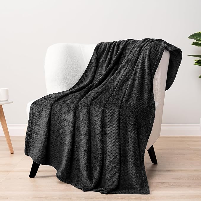 PAVILIA Soft Fleece Solid Black Throw Blanket for Couch, Lightweight Plush Warm Blankets for Bed, Fuzzy Cozy Flannel Blanket Throw for Sofa, Travel, Jacquard Pattern, Black, 50x60 inch
