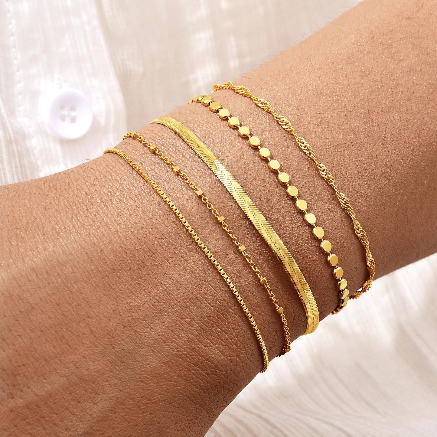 Striviio Gold Bracelets for Women, 14K Gold Plated Stackable Bracelet Stack Set Adjustable Charm Small Square Chain Snake Link Layered Waterproof Jewelry Sets Gifts