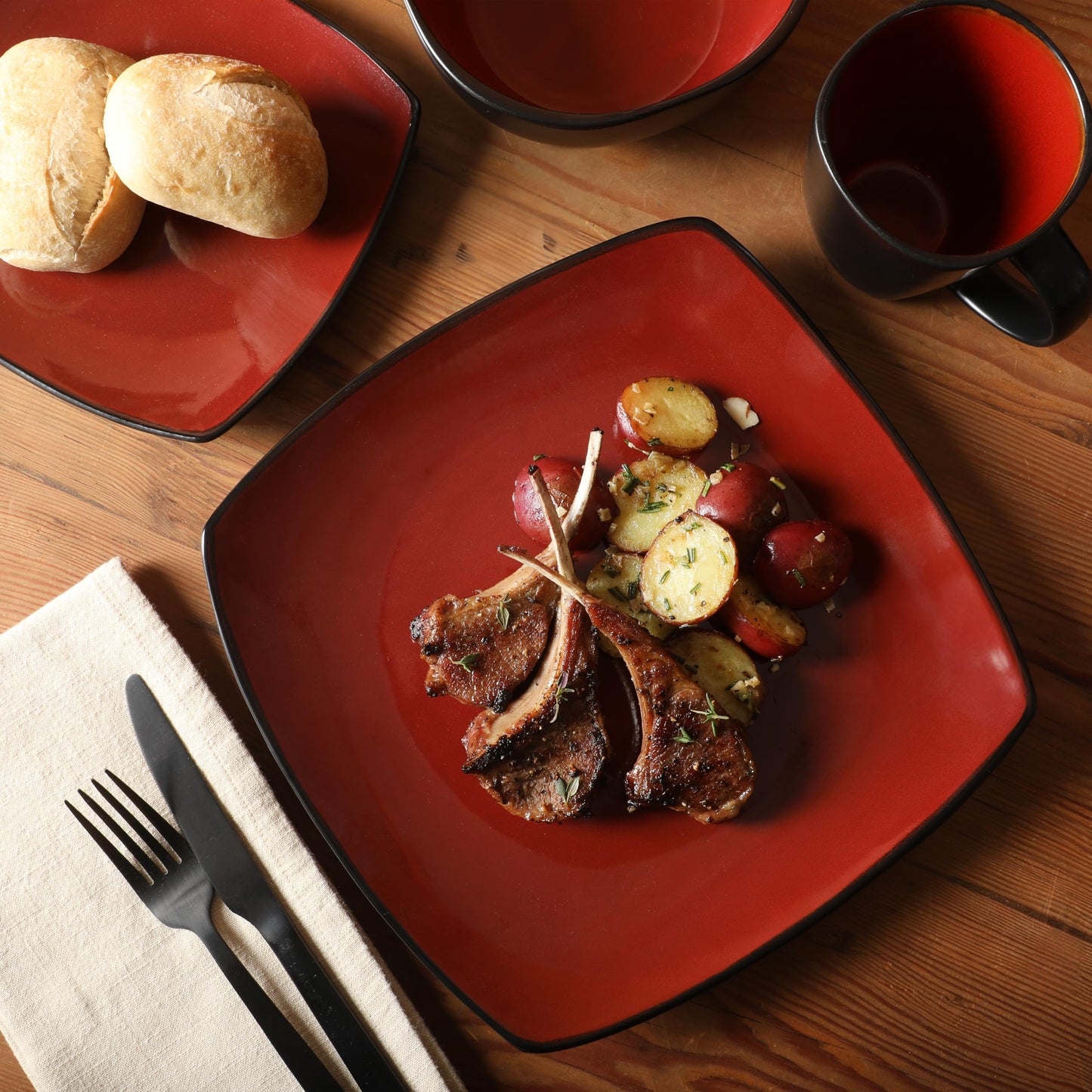 Gibson Elite Soho Lounge Square 16-Piece Dinnerware Set, Service for 4, Reactive Glaze Stoneware Plates and Bowls, Modern Dishes, Microwave & Dishwasher Safe – Red and Black