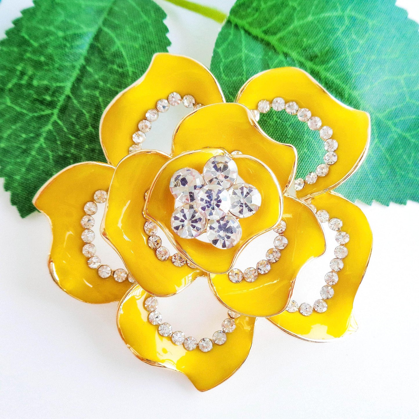 Navachi 18k Gold Plated Crystal Yellow Enamel Rose Flower Az7432b Brooch pins