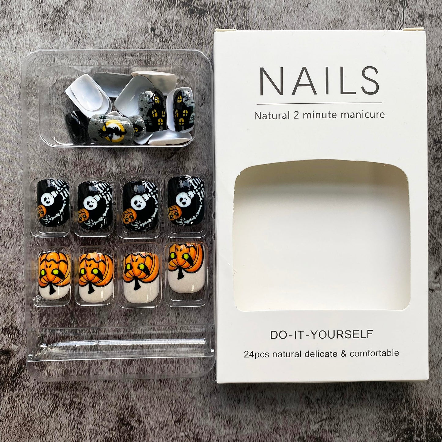 Halloween Press on Nails Short Fake Nails Full Cover Black Nude Grey False Nails with Snake Spider Web Bat Pumpkin Castle Skeleton Designs Acrylic Nails Stick on Nails for Women Manicure24pcs
