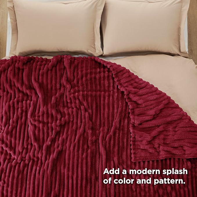 Bedsure Burgundy Fleece Blanket for Couch&King Size Blanket for Bed,108x90 Inches