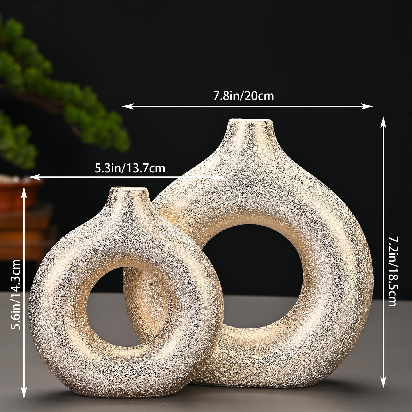 Modern Donut-Shaped Decorative Vases, Handmade Minimalist Boho ins Style, Modern Vase for Home Decor for Wedding Dinner Table Party Living Room Office Bedroom (Gold, Large + Small)