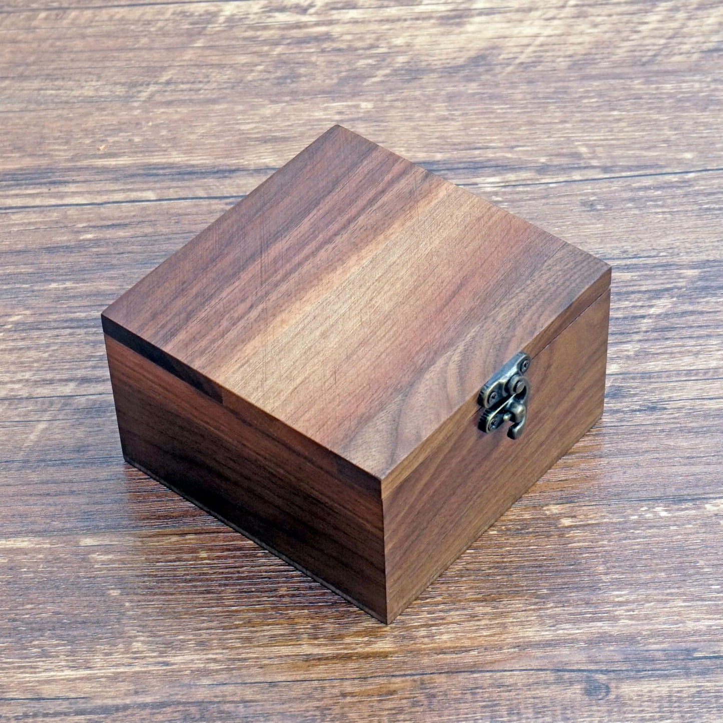 LONMAIX Handcrafted Walnut Wood Keepsake Box – 4.3 x 4.3 x 2.5 inch – Jewelry, Watch & Gift Storage Box – Rustic Wooden Box for Wedding, Birthday, Christmas