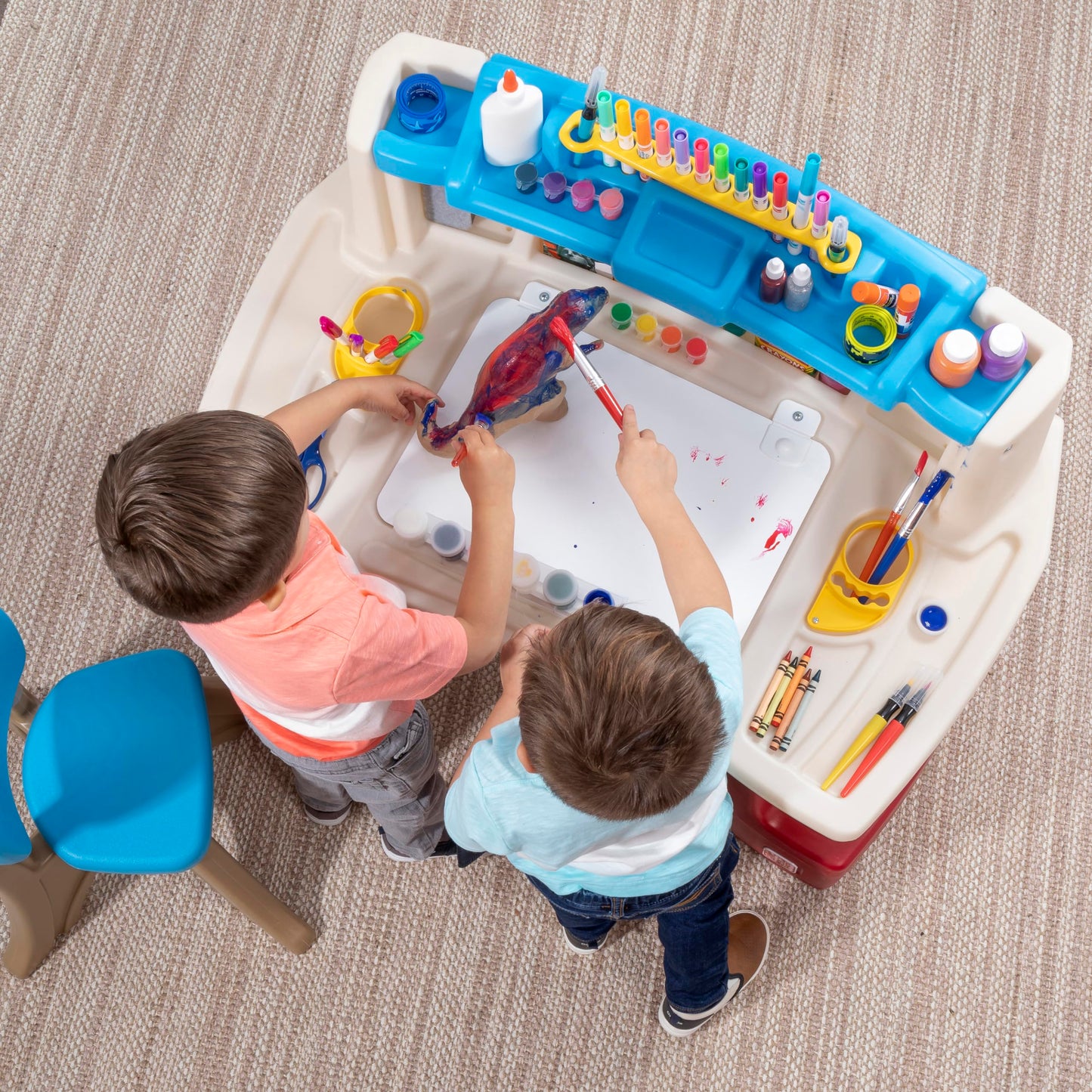 Step2 Deluxe Art Master Desk, Kids Activity Table & Chair, Arts & Crafts Desk, Made of Durable Plastic, For Toddlers 3+ Years Old