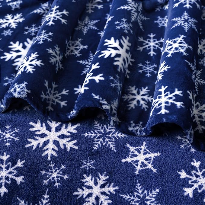 PAVILIA Christmas Throw Blanket | Navy Snowflake Christmas Fleece Blanket | Soft, Plush, Warm Winter Cabin Throw, 50x60 (Navy/White Snowflake)
