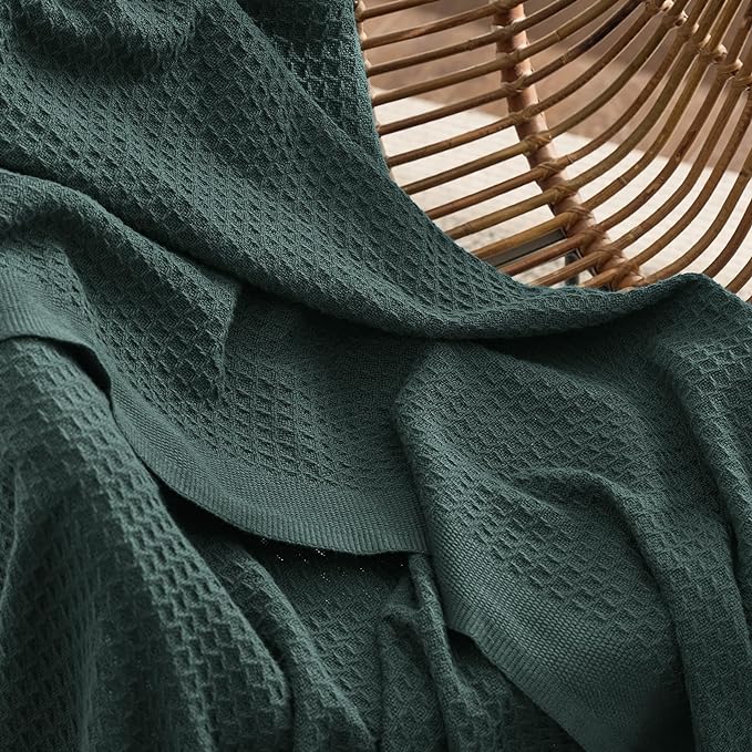 Bedsure 100% Cotton Blanket Twin XL Size for Bed - Breathable and Soft, Waffle Weave Blanket for Summer Spring, Dark Green, 66x90 inches